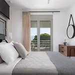 Cavos Boutique Homes *