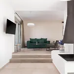 Cavos Boutique Homes