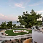 Cavos Boutique Homes Apartamento Istmia