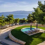 Cavos Boutique Homes Appartement