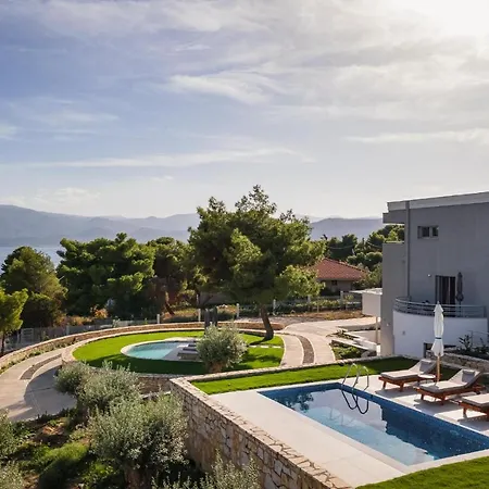 Διαμέρισμα Cavos Boutique Homes