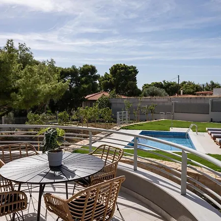Cavos Boutique Homes * Istmia