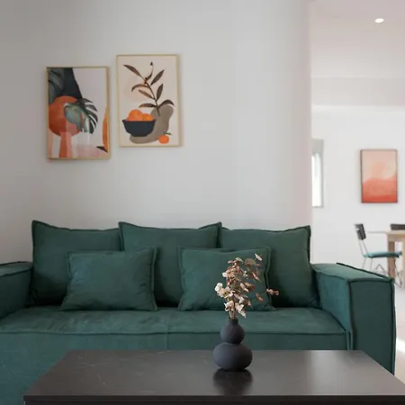 Cavos Boutique Homes Isthmia