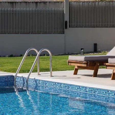 Cavos Boutique Homes * Isthmia