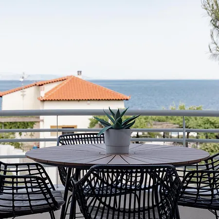 Cavos Boutique Homes * Isthmia