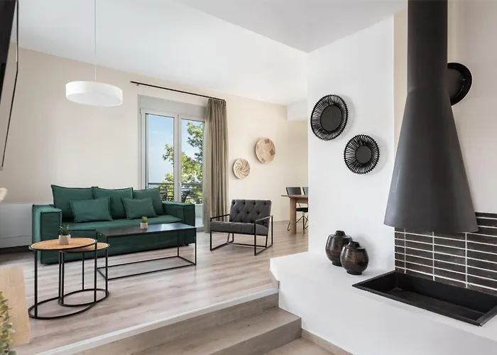 Cavos Boutique Homes شقة