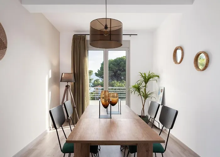 Cavos Boutique Homes Apartmán Isthmia