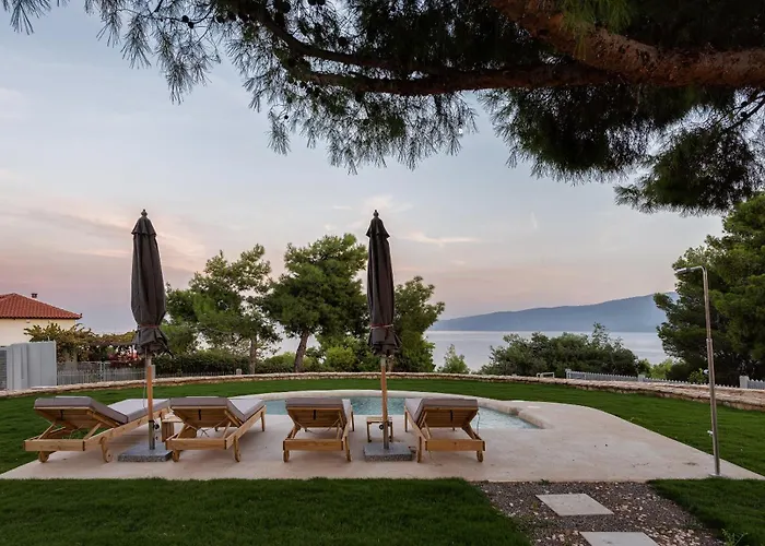 Cavos Boutique Homes إسثْمِيا