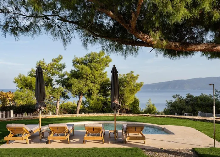 Cavos Boutique Homes *