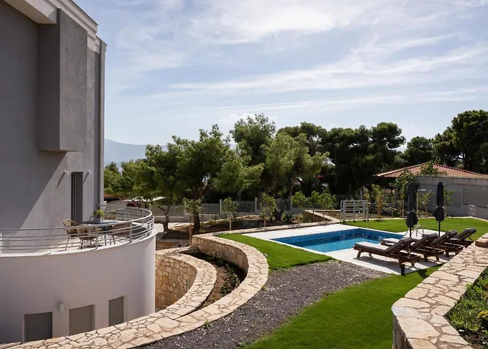 Cavos Boutique Homes 이스트미아