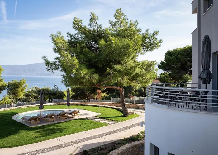 Cavos Boutique Homes 이스트미아