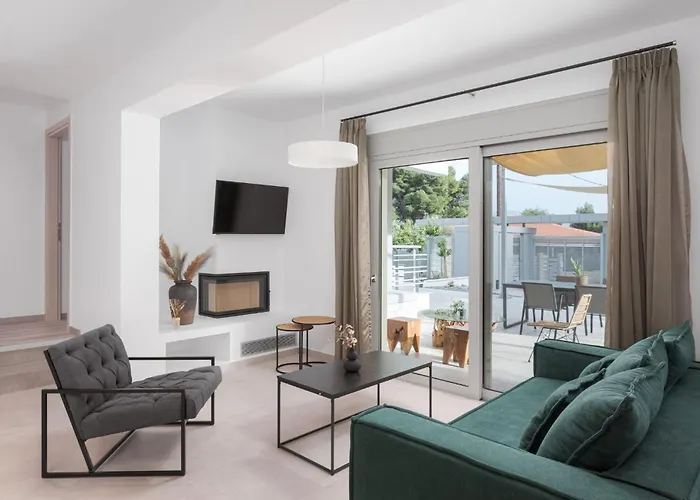 Cavos Boutique Homes *