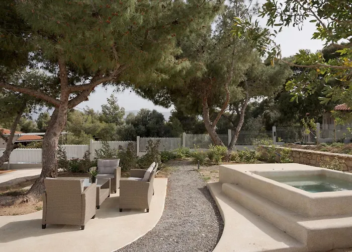 Cavos Boutique Homes إسثْمِيا